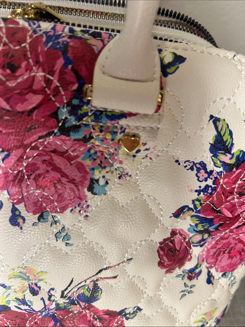 Betsey Johnson White Quilted Satchel with Pink Floral Pattern - Picture 5 of 10